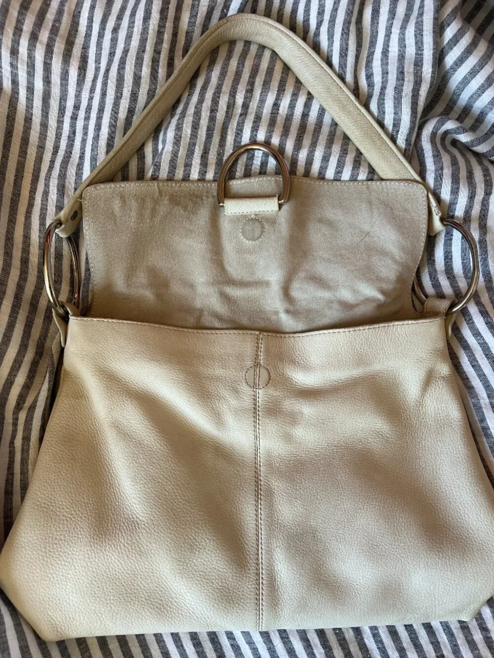 Vintage Leather Cream Shoulder Bag